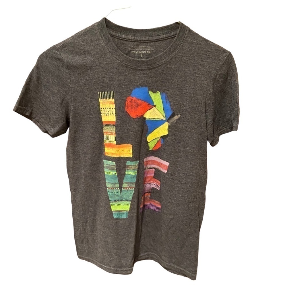 LOVE T-Shirt Size Small. Multi Color - Picture 5 of 7